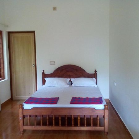 Ivory Coaste Hotel Kannur Exterior foto